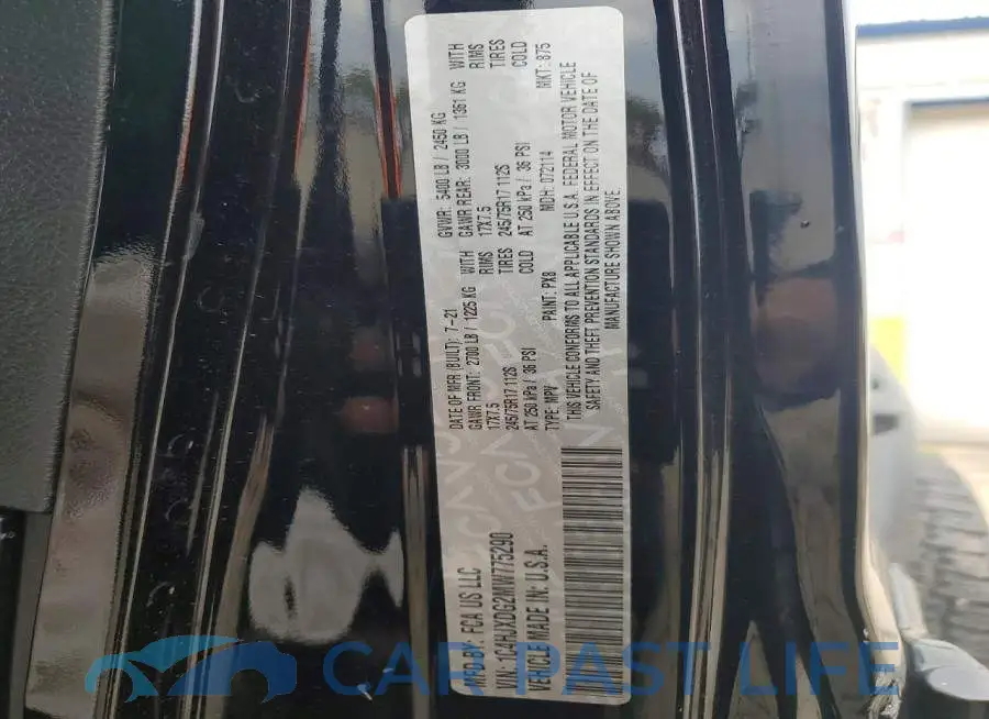 1C4HJXDG2MW775290# 13