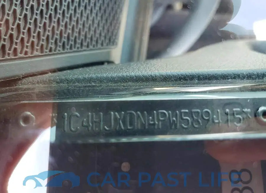 1C4HJXDN4PW589415# 14