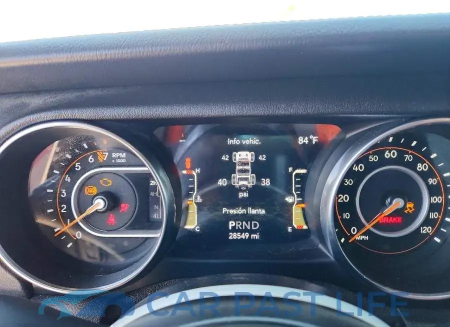 1C4HJXEG3MW840727# 9