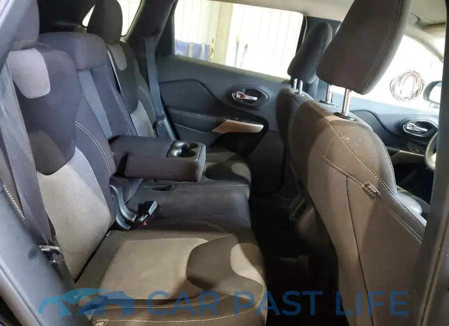 1C4PJLCB4JD587436# 10