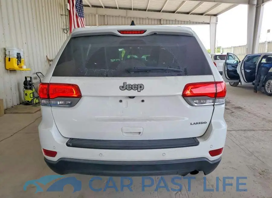 1C4RJEAG3KC732363# 6