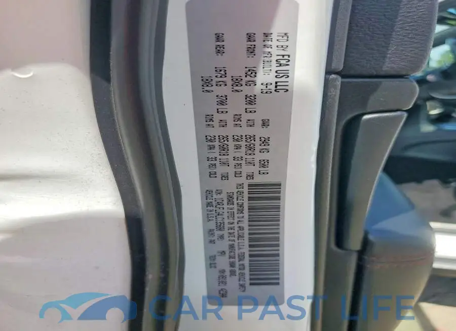 1C4RJFLG4LC135680# 12