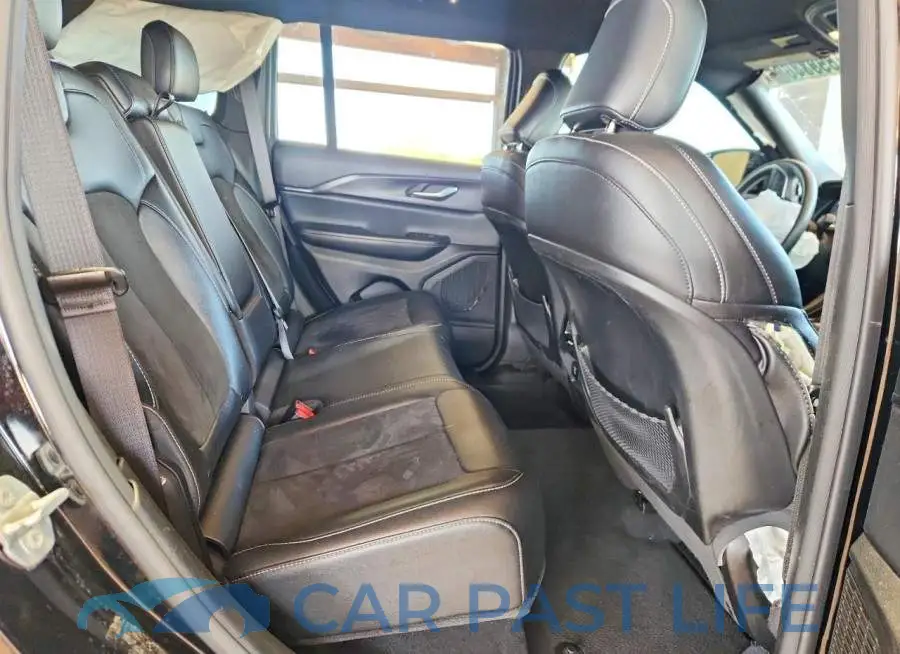 1C4RJHAG5RC109130# 11
