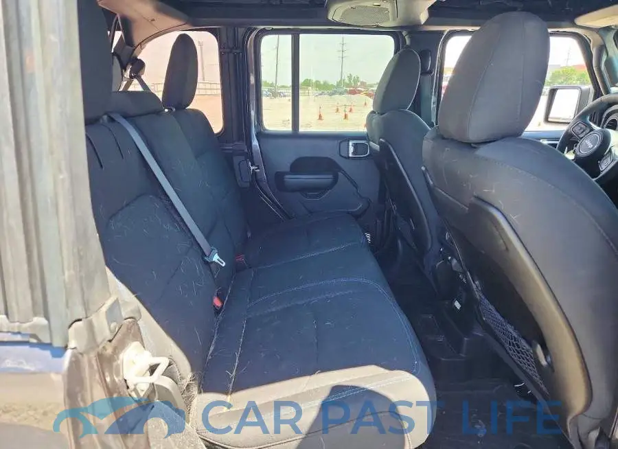 1C4RJXR62RW211683# 11