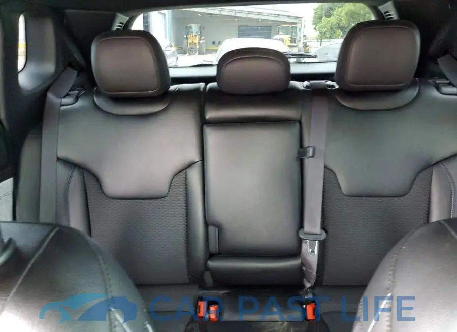 3C4NJDBN2RT124628# 10