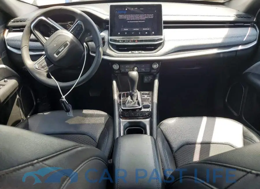 3C4NJDBN4RT110147# 8