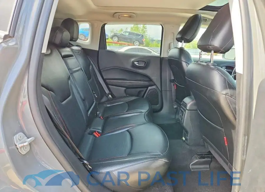 3C4NJDDB4LT108571# 11