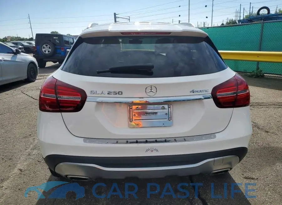 W1NTG4GB7LU031257# 6