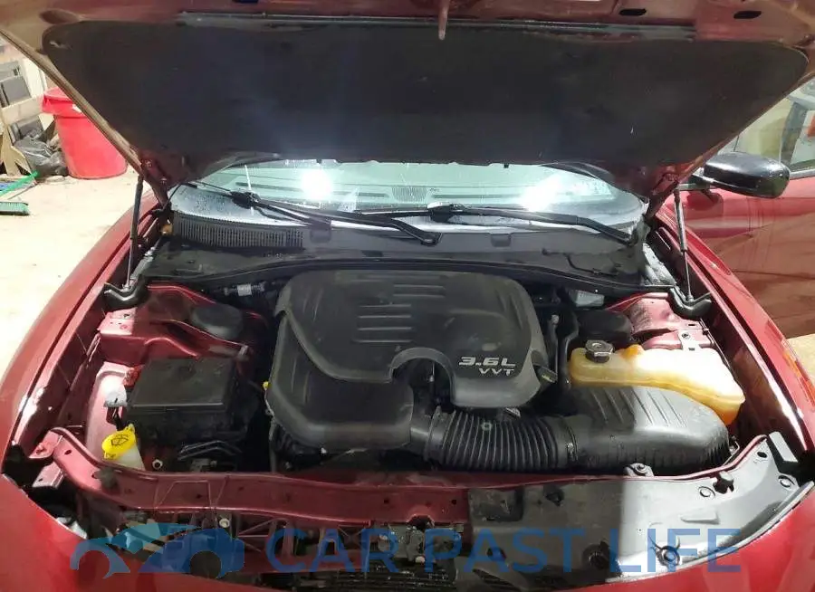 2C3CDXFG8HH590538# 11