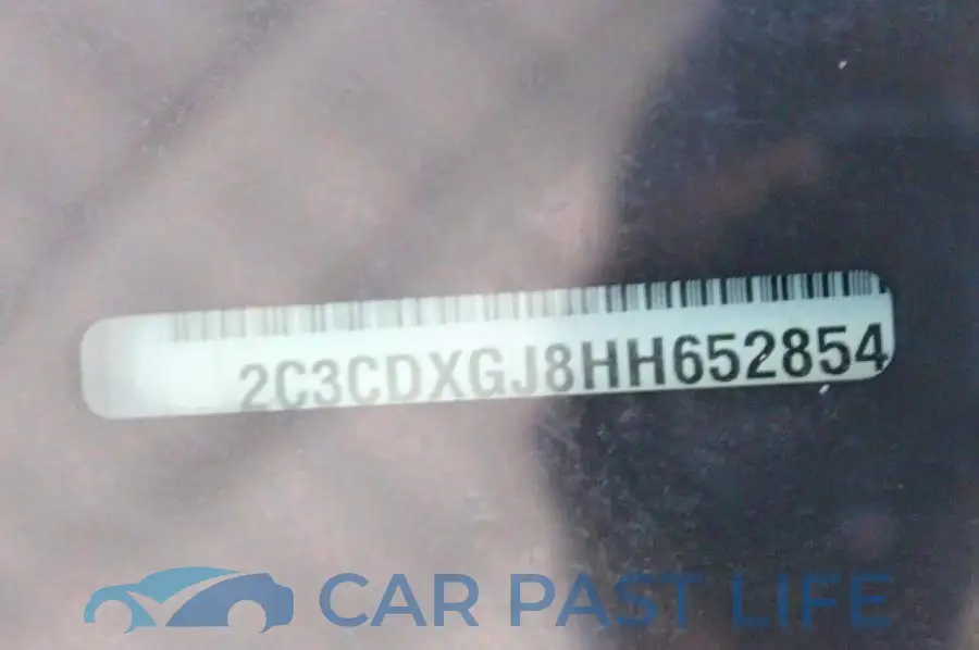 2C3CDXGJ8HH652854# 10