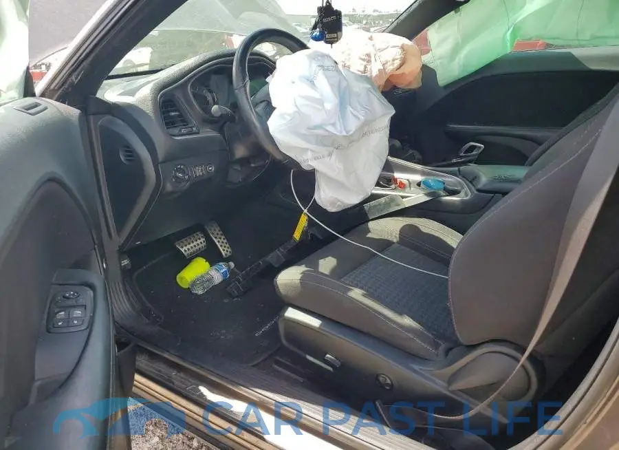 2C3CDZAG4LH179732# 8