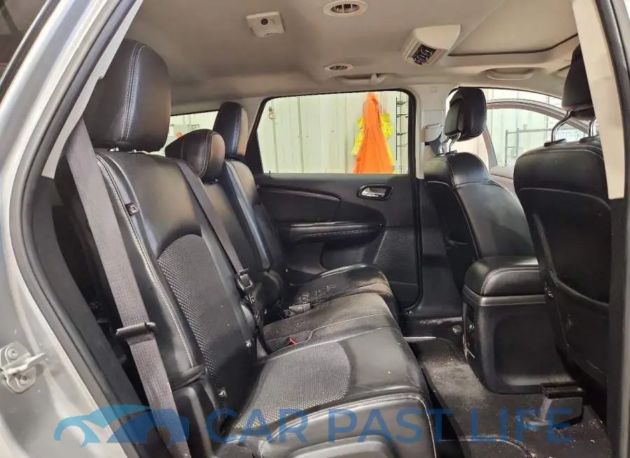 3C4PDCGB5LT263877# 11