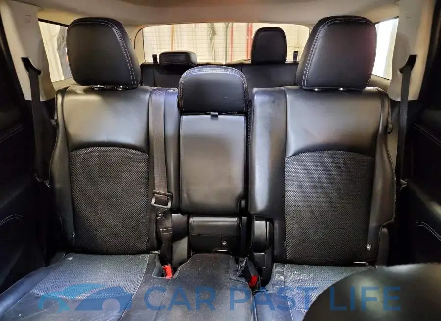 3C4PDCGB5LT263877# 10