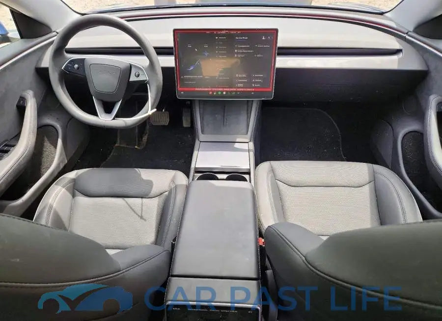 5YJ3E1EB5SF951572# 8