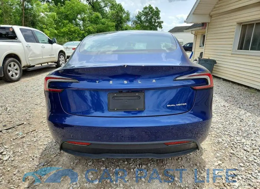 5YJ3E1EB5SF951572# 6