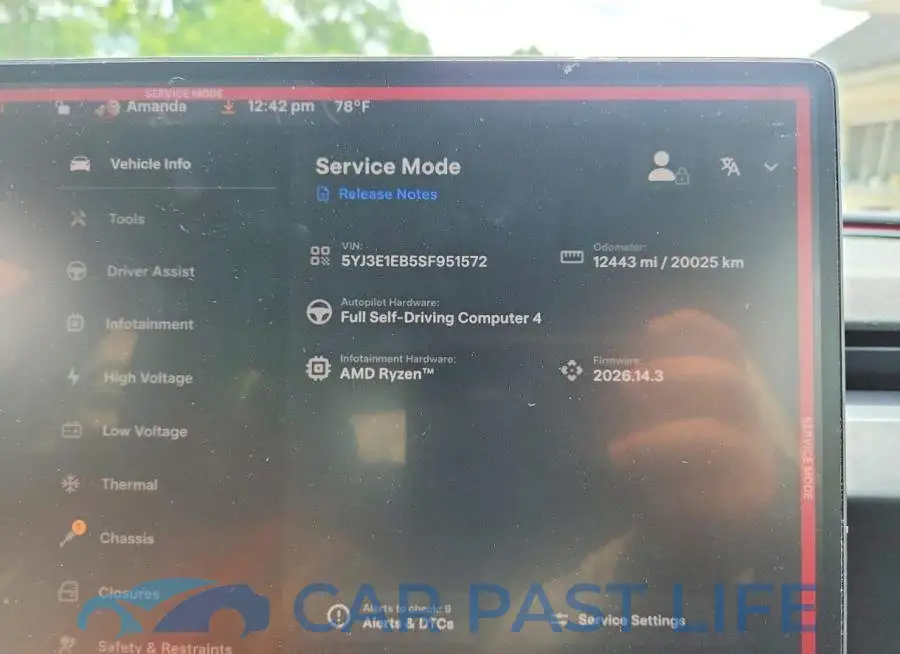 5YJ3E1EB5SF951572# 9