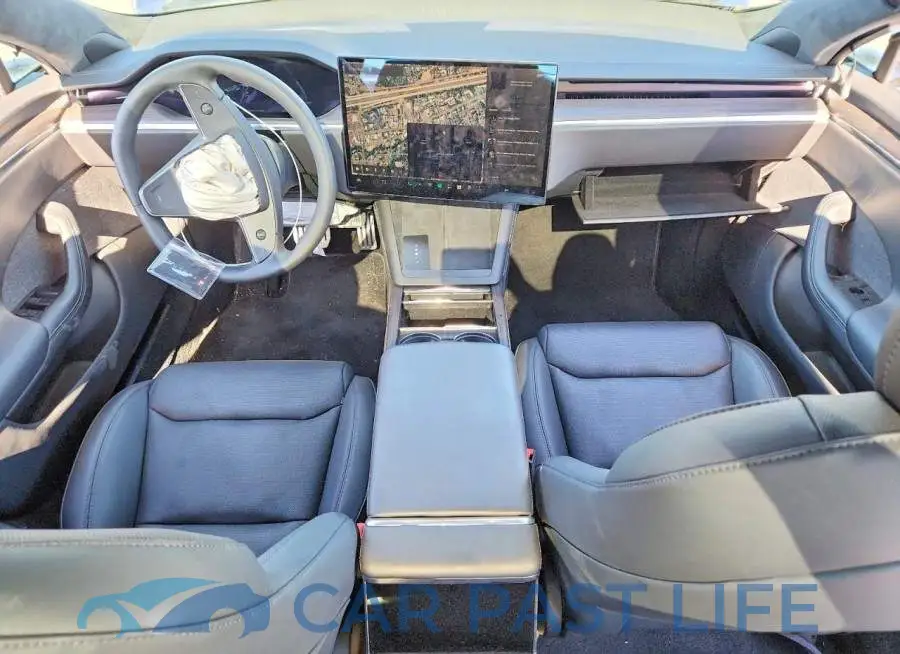 5YJSA1E57PF529330# 8