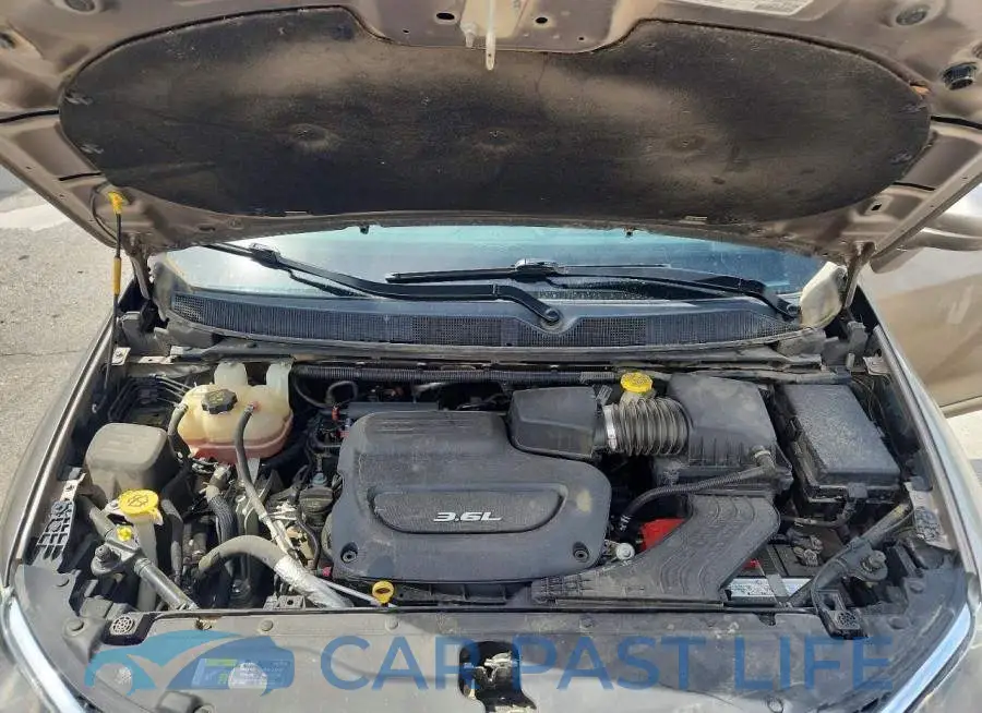 2C4RC1BG3HR552981# 12