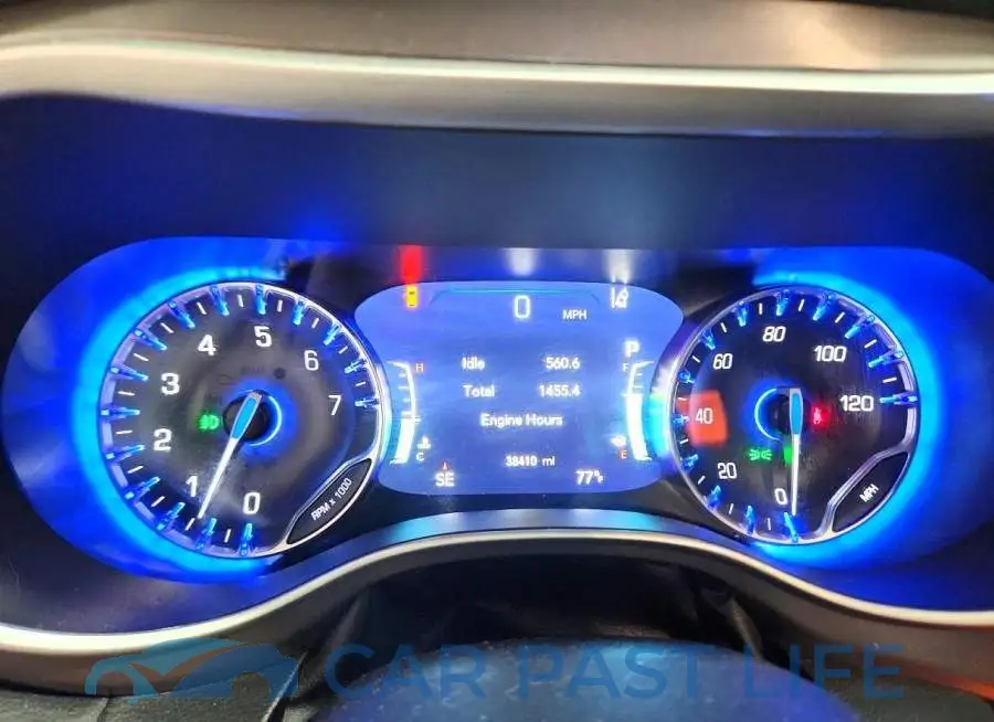 2C4RC1BG4SR581445# 9