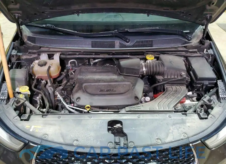 2C4RC1BG5NR171211# 12