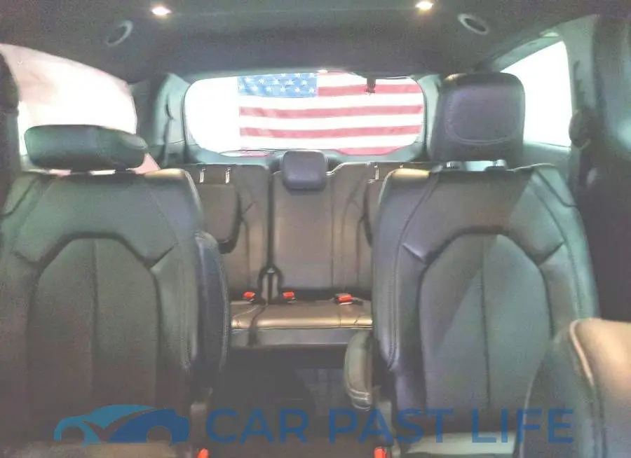 2C4RC1BG5SR513767# 10