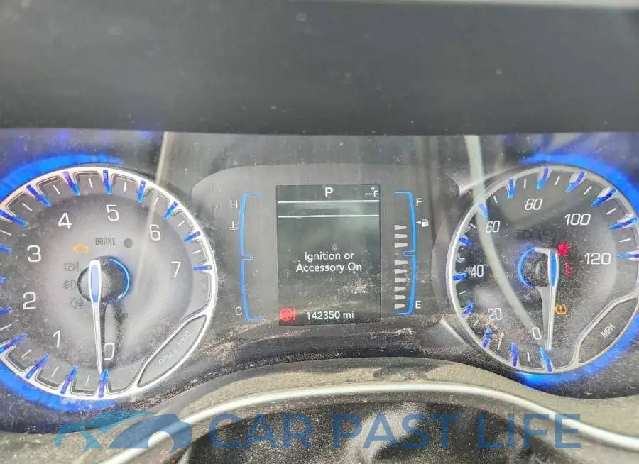 2C4RC1BG6LR204925# 9