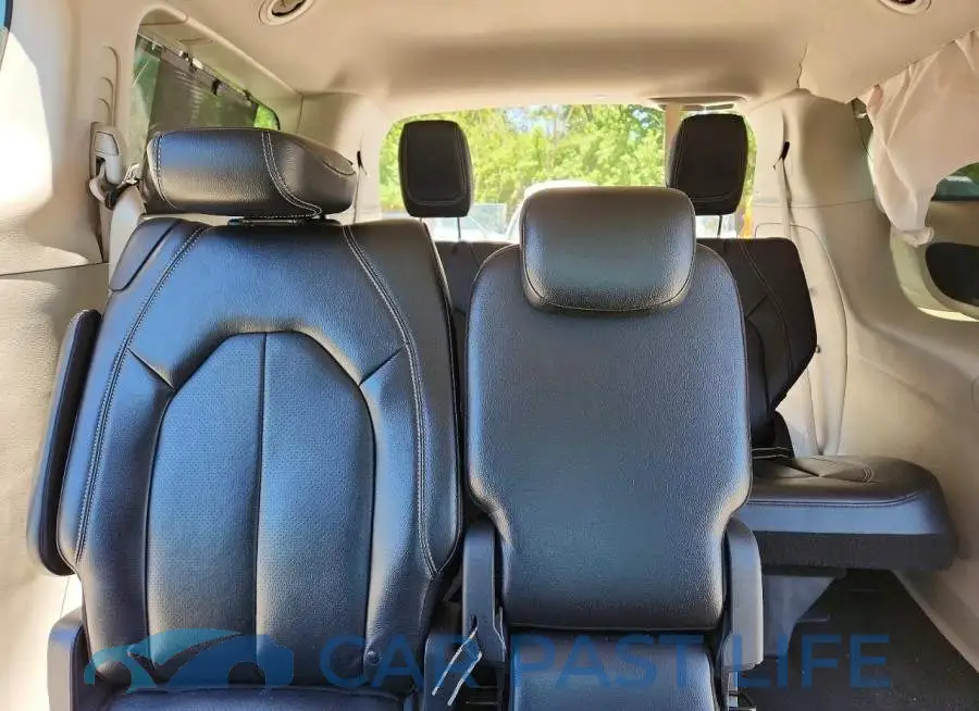 2C4RC1BG7NR138484# 10
