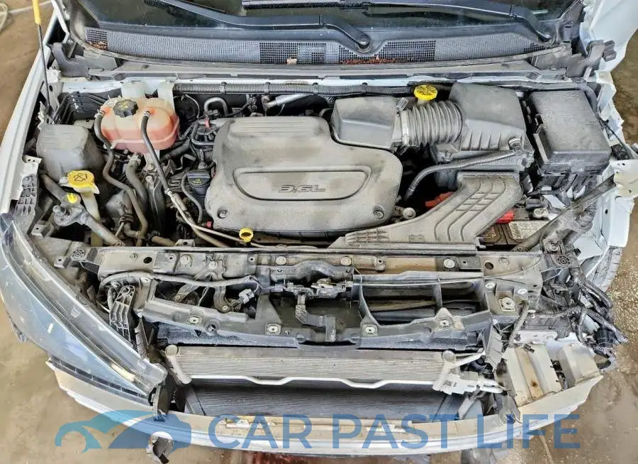 2C4RC1DG9LR260970# 12