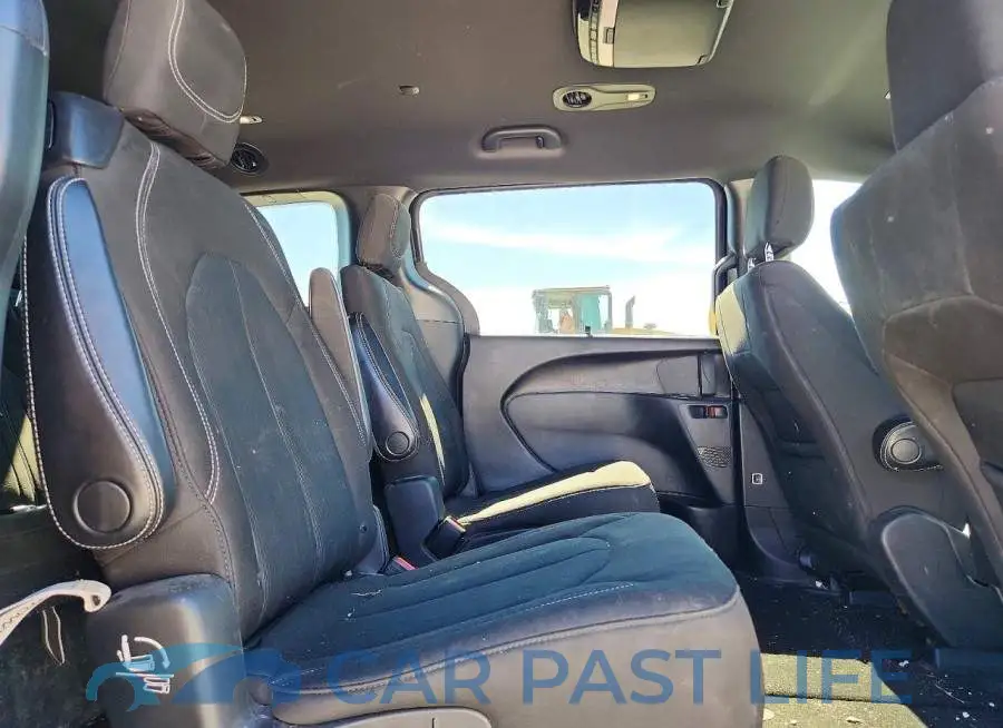 2C4RC1FGXLR147364# 11