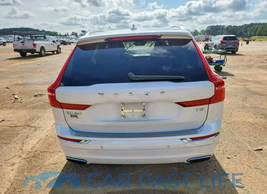 YV4102DL5M1886205# 6
