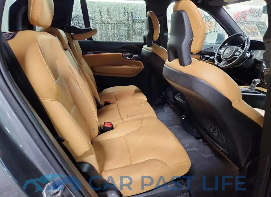 YV4A22PK1J1320874# 11