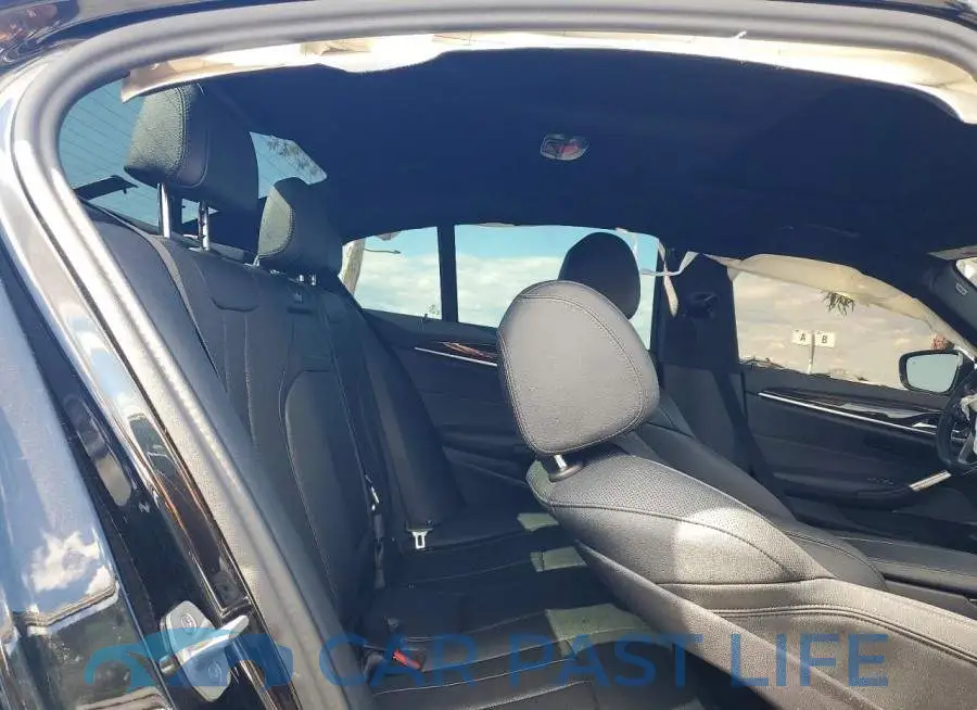 WBA33AG01PCL69696# 10