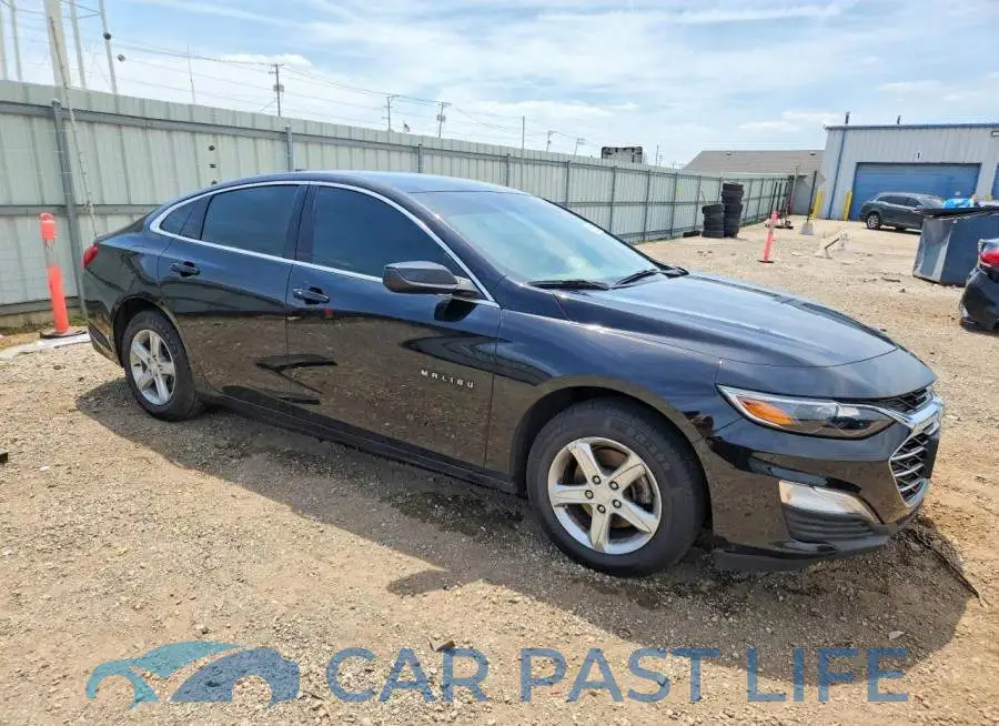 1G1ZB5ST2RF117250# 4