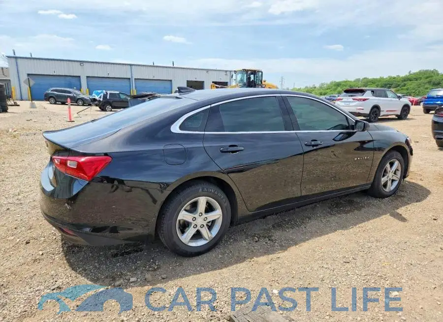 1G1ZB5ST2RF117250# 3