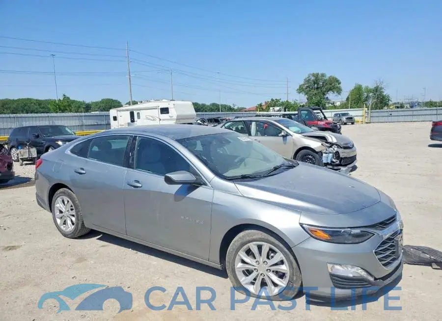 1G1ZD5ST4RF113680# 4