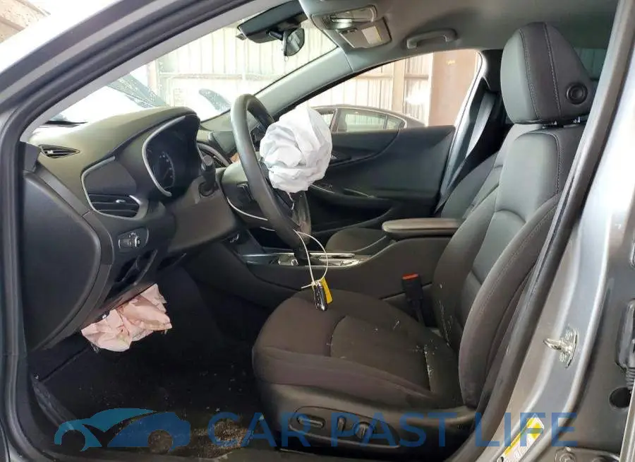 1G1ZD5ST8PF210264# 7
