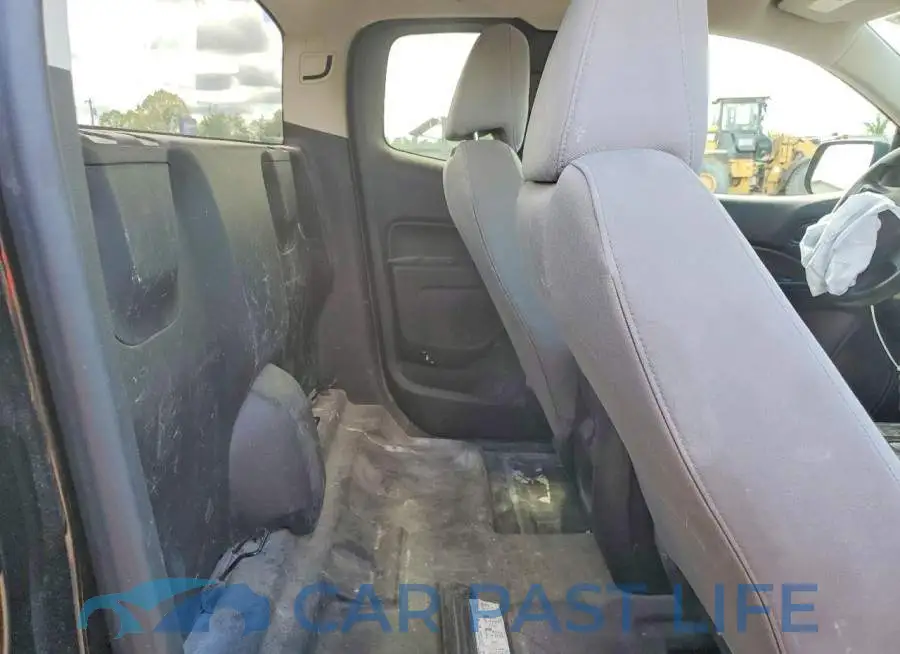 1GCHSBEA8J1318261# 10