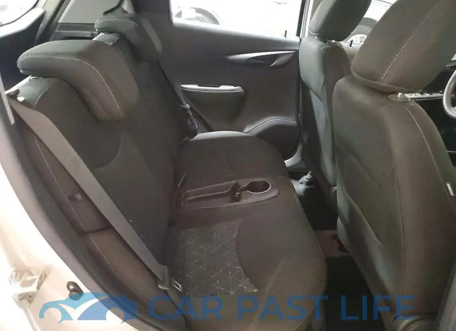 KL8CD6SAXLC464211# 10
