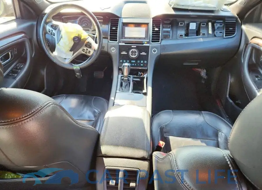 1FAHP2F87KG118070# 8
