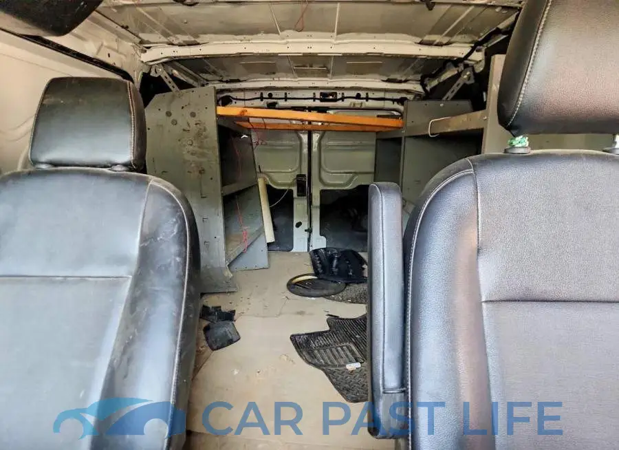 1FTYE1Y85LKB42552# 10