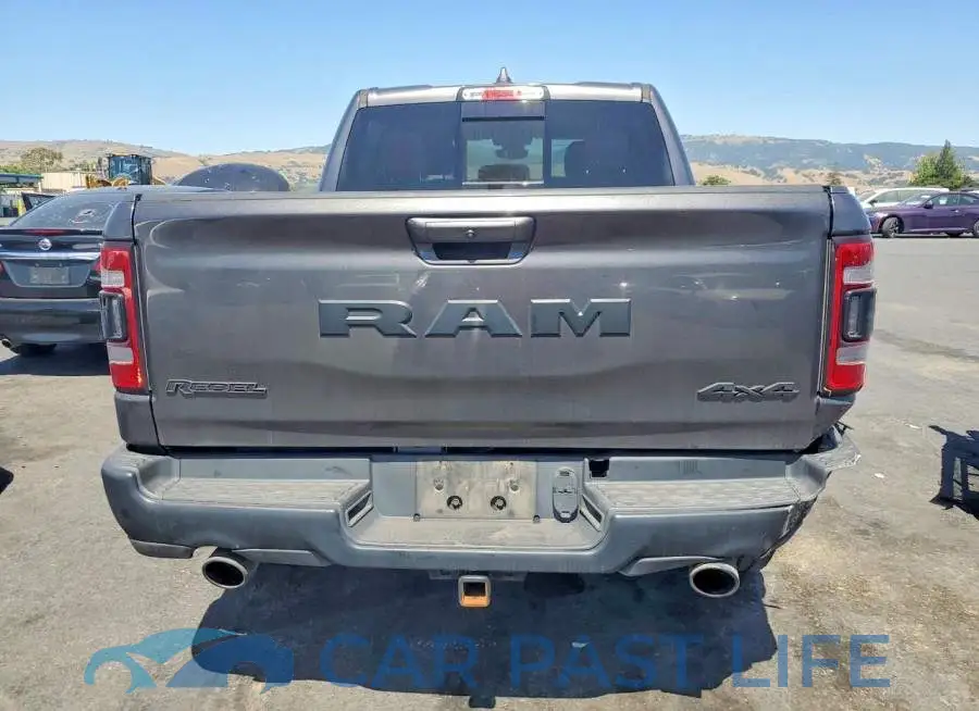 1C6SRFLT8LN164070# 6