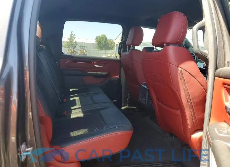 1C6SRFLT8LN164070# 10