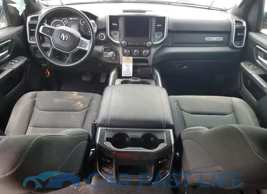 1C6SRFMT4MN822208# 8