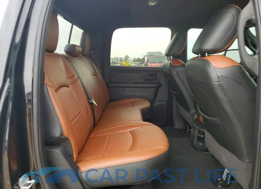 3C6UR5CL4RG320223# 10