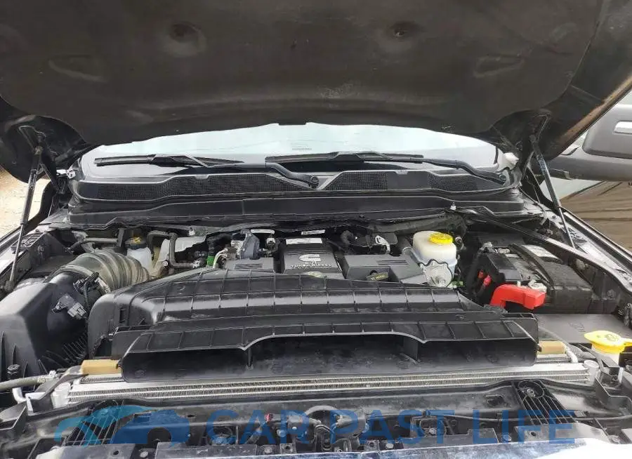 3C6UR5CL4RG320223# 11