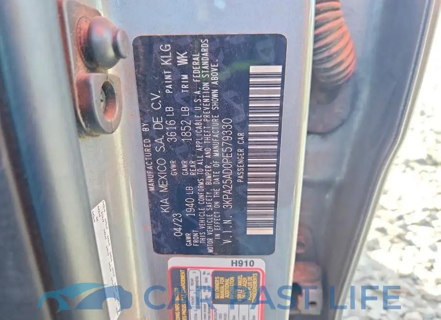 3KPA25AD0PE579330# 12