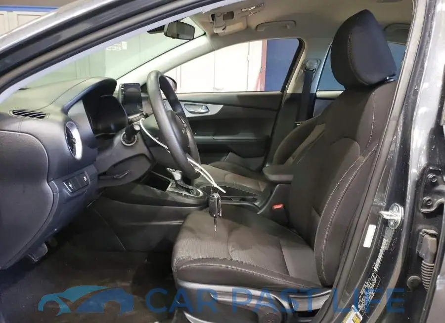 3KPF24AD0RE731089# 7