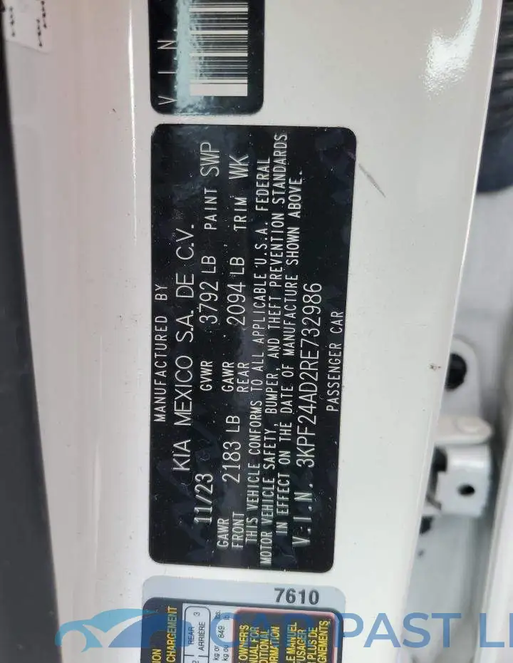 3KPF24AD2RE732986# 12