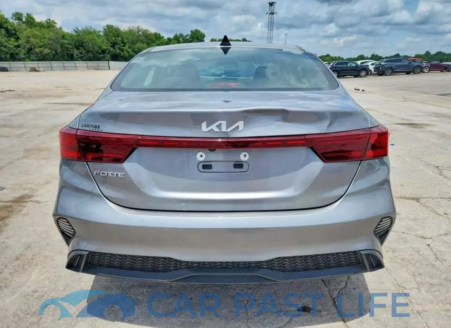 3KPF24AD7RE725306# 6