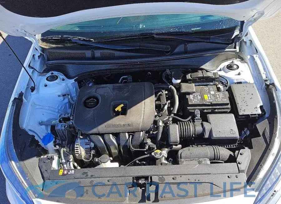 3KPF24AD9RE700634# 11